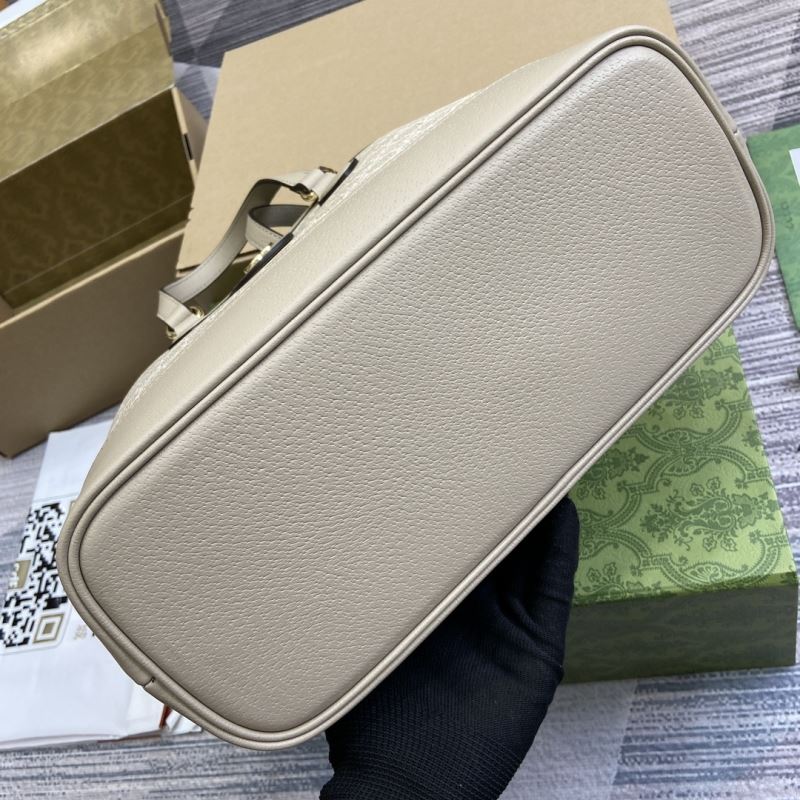 Gvc*1 tote bags